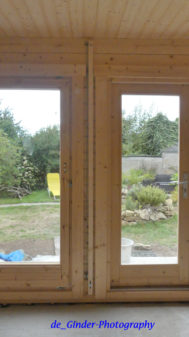 Sturmsicherung in einem Gartenhaus