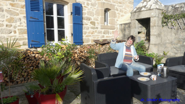 Kaffee-trinken Mitte November im Garten auf Cap Sizun