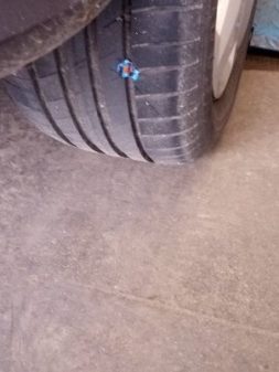 Reparierter Autoreifen